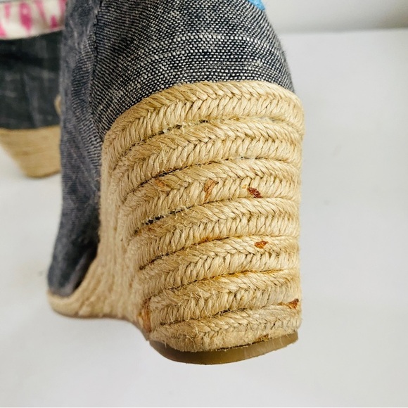 TOMS Chambray Desert Wedge Lace Up Booties - Picture 12 of 14